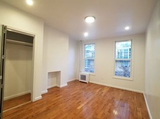 62 N 7th St #R2, Brooklyn, NY 11249