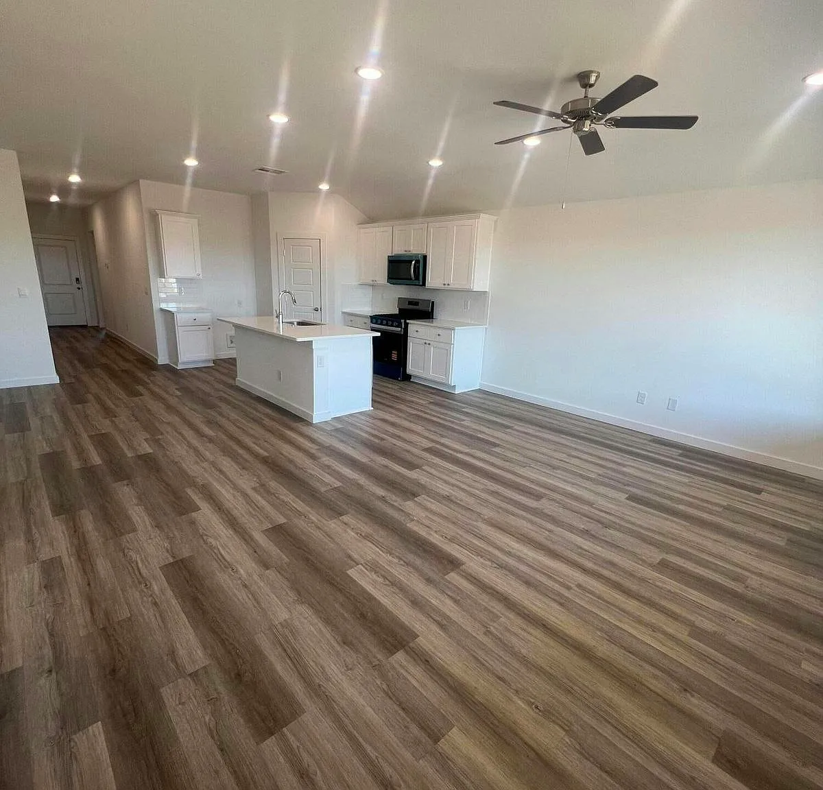 621 14th Street — Photo 3