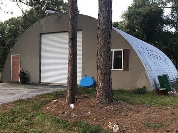 4th image of 17901 Shelby Ln