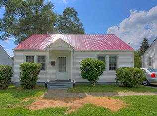 515 Hickory Ave, Pulaski, VA 24301