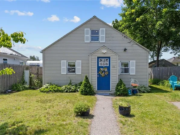 54 Hazard Ave, Warwick, RI 02889