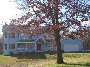 89 Turner Rd, Troy, NY 12182