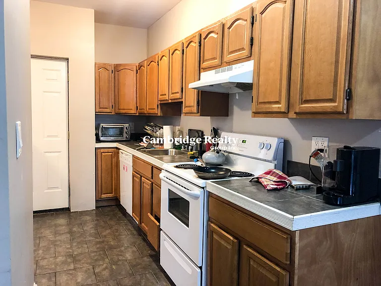1056 Commonwealth Ave #42T — Photo 3