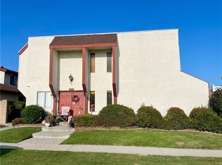 10662 Oak St, Los Alamitos, CA 90720