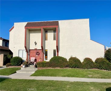 10662 Oak St, Los Alamitos, CA, 90720