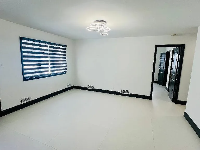 815 Highland Ave — Photo 17