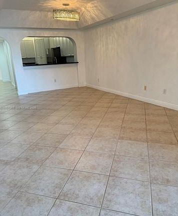 5th image of 10720 NW 66th St
