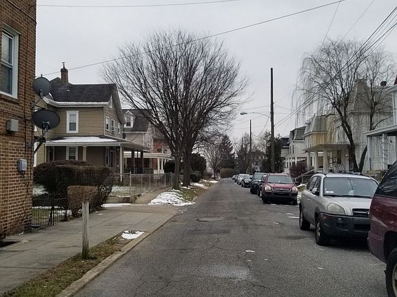 5th image of 6516 N Fairhill St