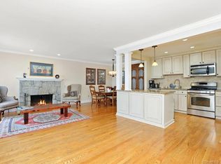 1 Lemon Ln #1, Ridgefield, CT 06877