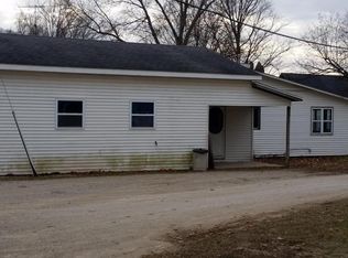 818 S Werners Landing Dr, Bronson, MI