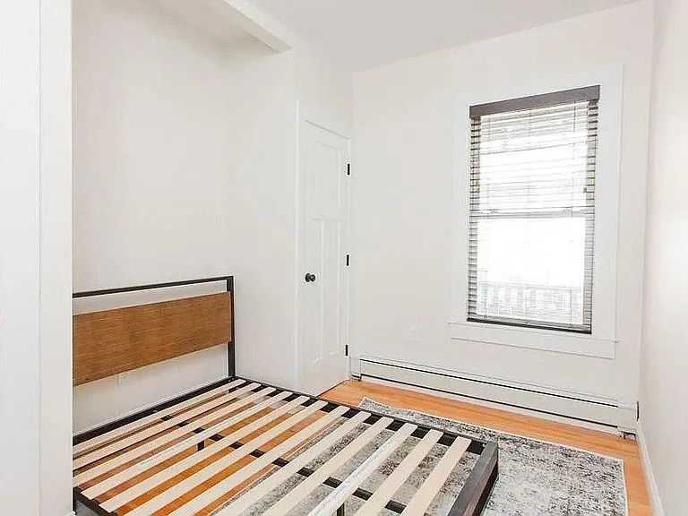 2 Elbow St #3 — Photo 10