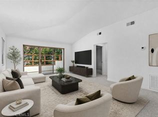 372 Villa Point Dr, Newport Beach, CA 92660