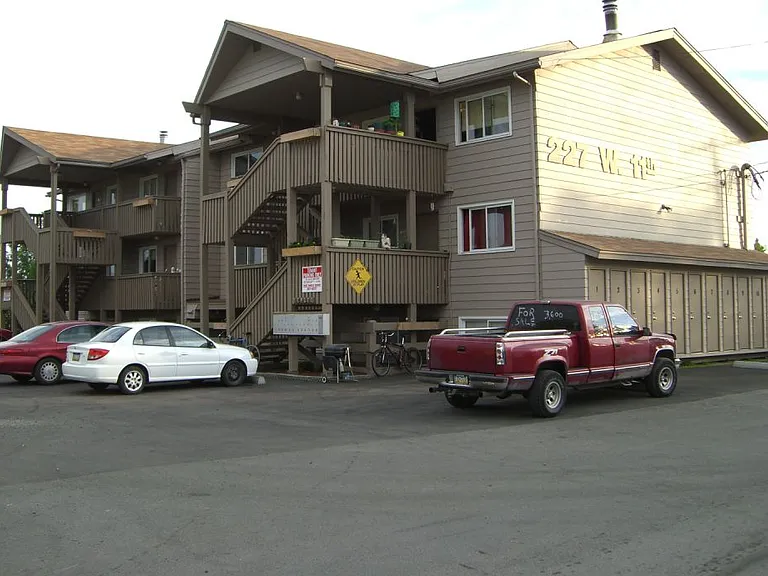 227 W 11th Ave #2A — Photo 9