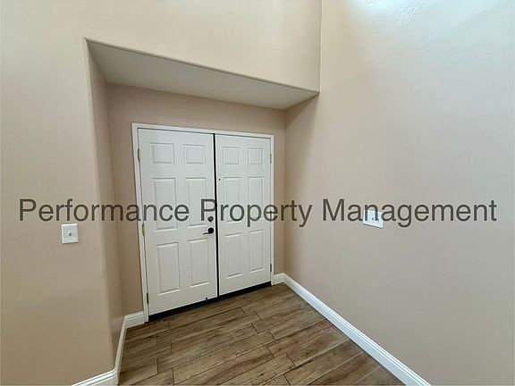 2nd image of 11120 Grand Prairie Dr