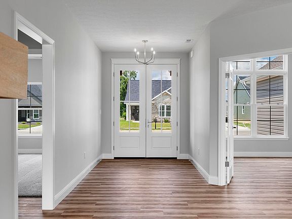 5th image of 403 Burnley Dr