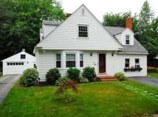 38 Byfield Rd, Portland, ME 04103