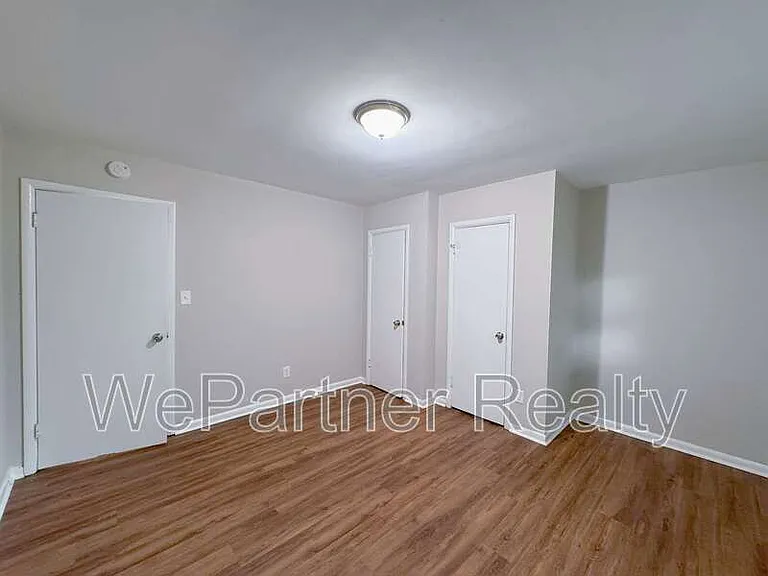 2223 Shamrock Dr — Photo 14