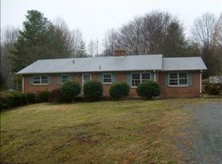 178 Meador Lake Rd, Reidsville, NC 27320