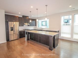 9604 Main St Unit C, Bothell, WA 98011