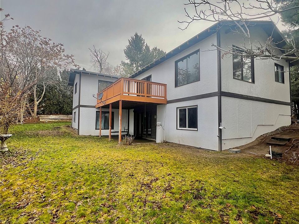 527 N Ash, Omak, WA 98841 Zillow