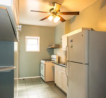 Rented by Washington Realty Corp. | media 19