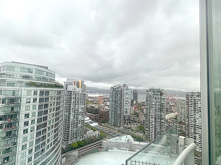 685 Pacific Blvd #1807 — Photo 17
