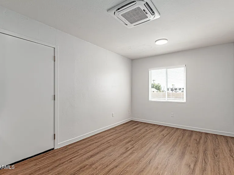 2119 W Mariposa St #2 — Photo 7
