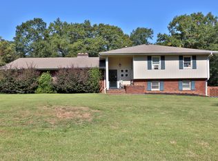 382 3rd Ave, Winder, GA 30680