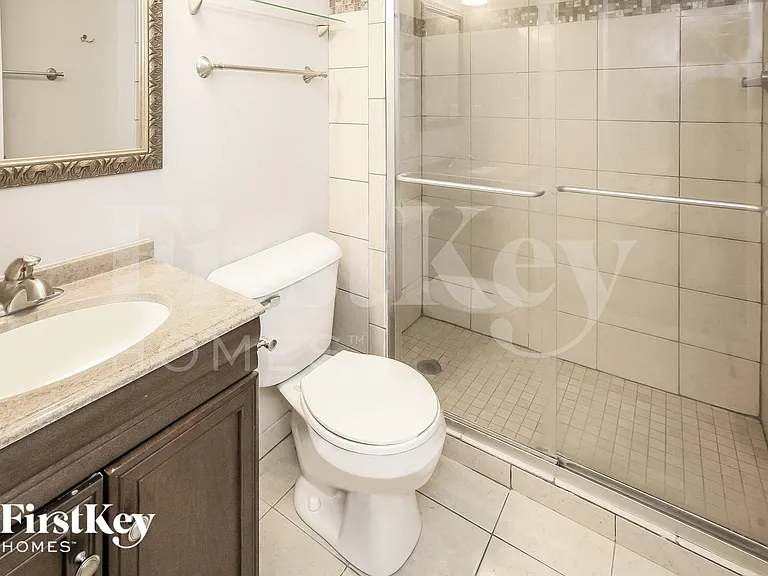 7795 Kenetta Ct — Photo 11
