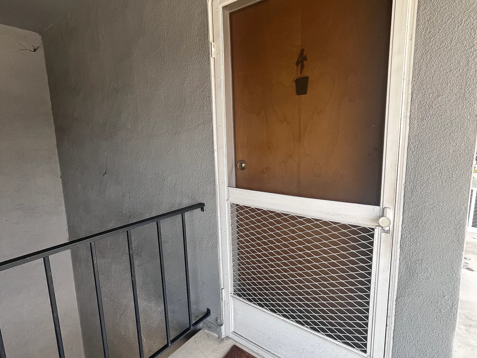 1 bed, $2,050 — Photo 1