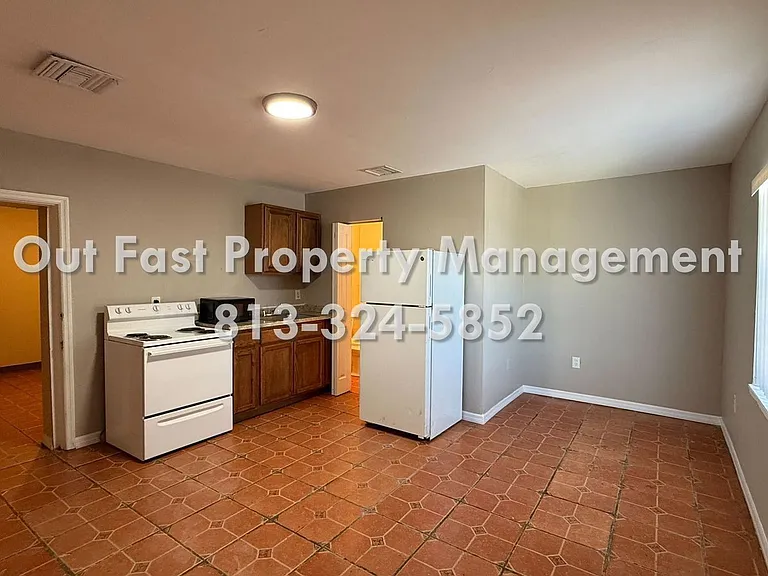9718 N Nebraska Ave #1 — Photo 12