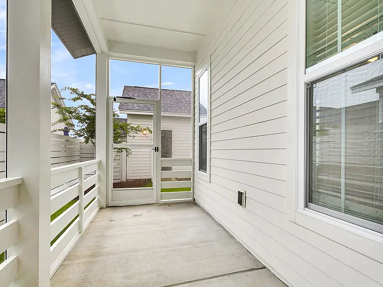 254 Symphony Ave — Photo 7