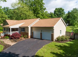 680 Old Herald Harbor Rd, Crownsville, MD 21032