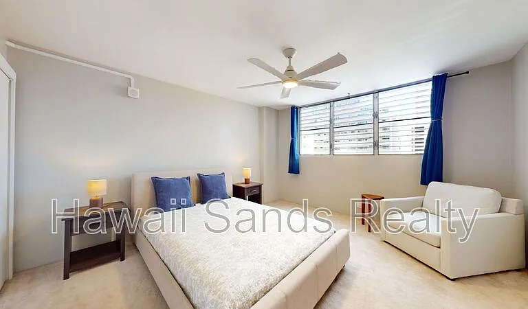 2442 Kuhio Ave #702 — Photo 11