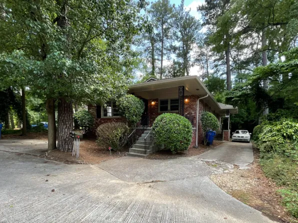 911 Lindbergh Dr NE, Atlanta, GA 30324