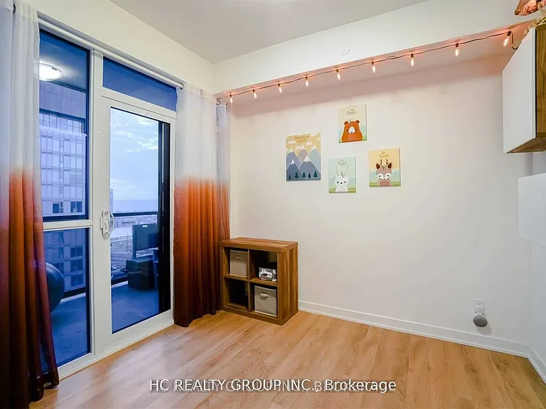 50 Ordnance St #2111 — Photo 18