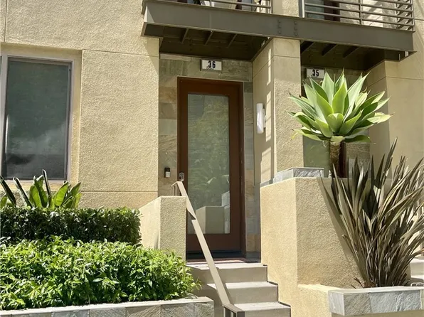 36 Soho, Irvine, CA 92612