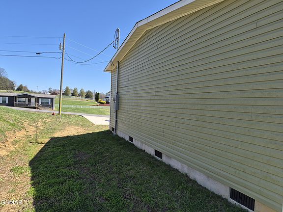5th image of 310 Bungalow Dr