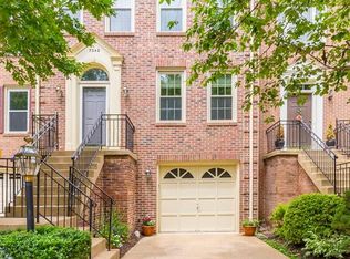 7342 Westmore Dr, Springfield, VA 22150