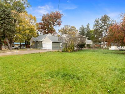 207 11th Ave SE, Forest Lake, MN, 55025