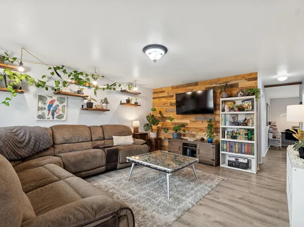 1418 6th Ave W, Kalispell, MT 59901