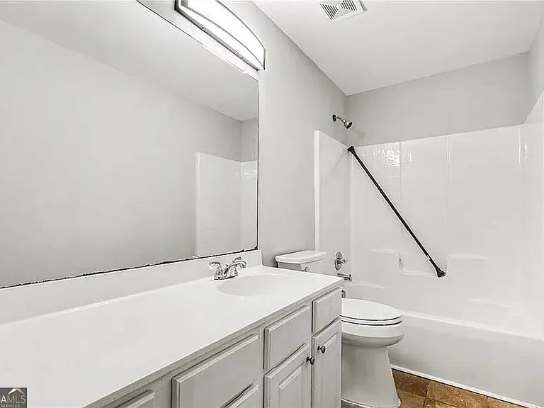 5174 Arran Ln — Photo 9