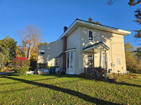 95 S Main St, Union City, PA 16438