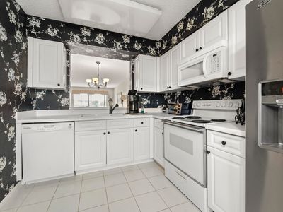 6112 Huntwick Terrace #307, Delray Beach, FL, 33446