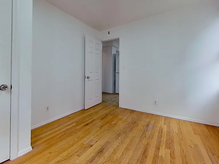 185 Metropolitan Ave #1B — Photo 3
