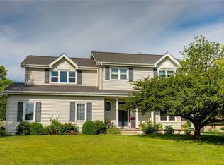1226 Sandalwood Ct SW, Altoona, IA 50009