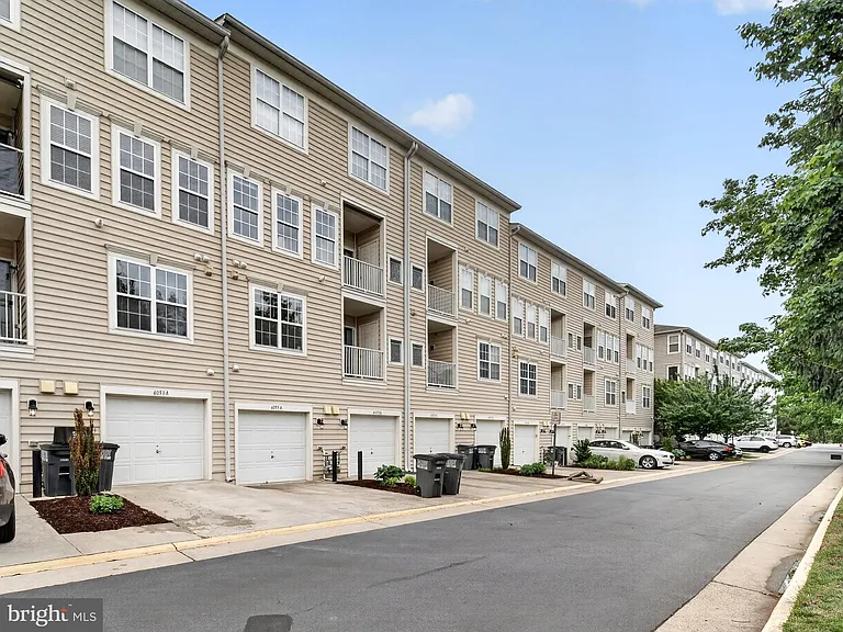 6055 Wicker Ln #A-127 — Photo 29