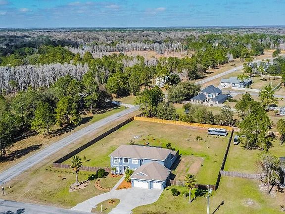 3rd image of 27221 Elkwood Cir