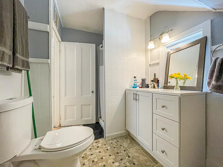 71 Sheridan St #3 — Photo 15
