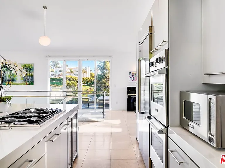 28927 W Beach Ln — Photo 7
